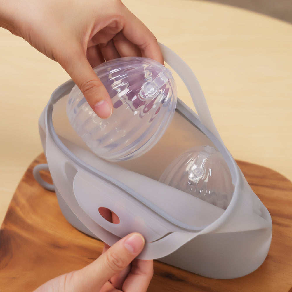 Haakaa Shell Wearable Silicone Breast Pump and Steriliser Bag Combo