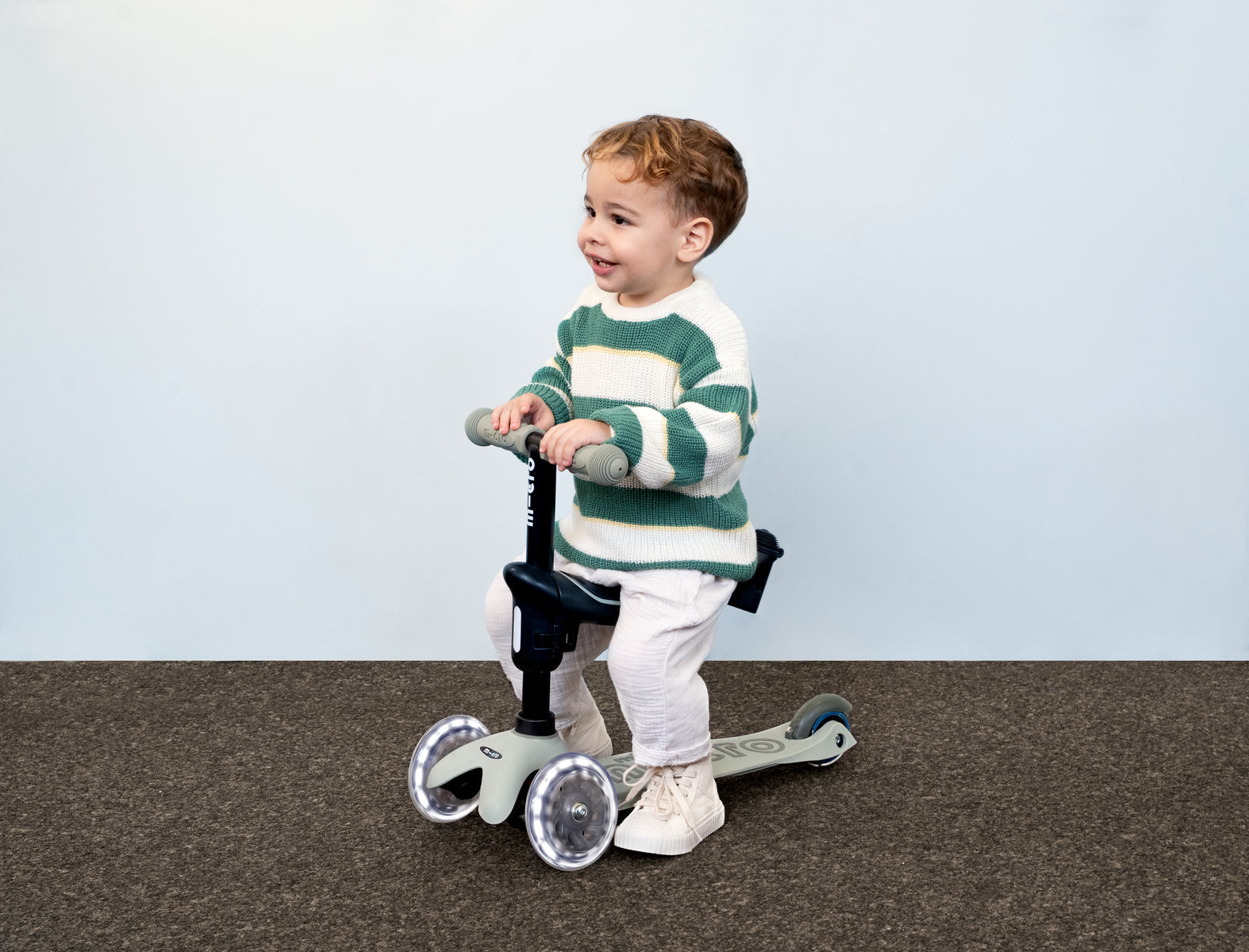 Micro Mini Deluxe Rock & Go LED