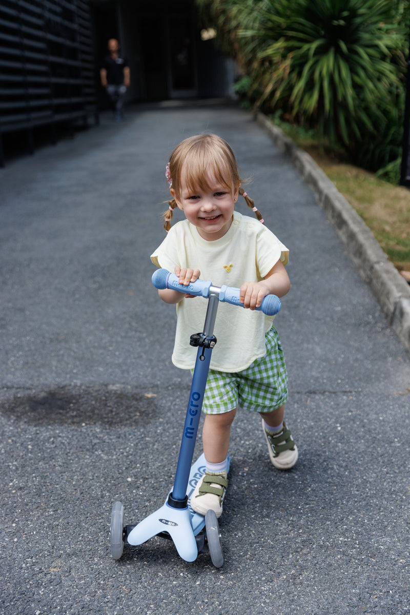 Micro Mini Deluxe Rock & Go LED