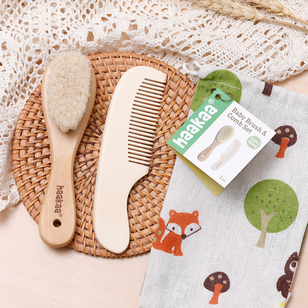 Haakaa Goat Wool Wooden Hairbrush