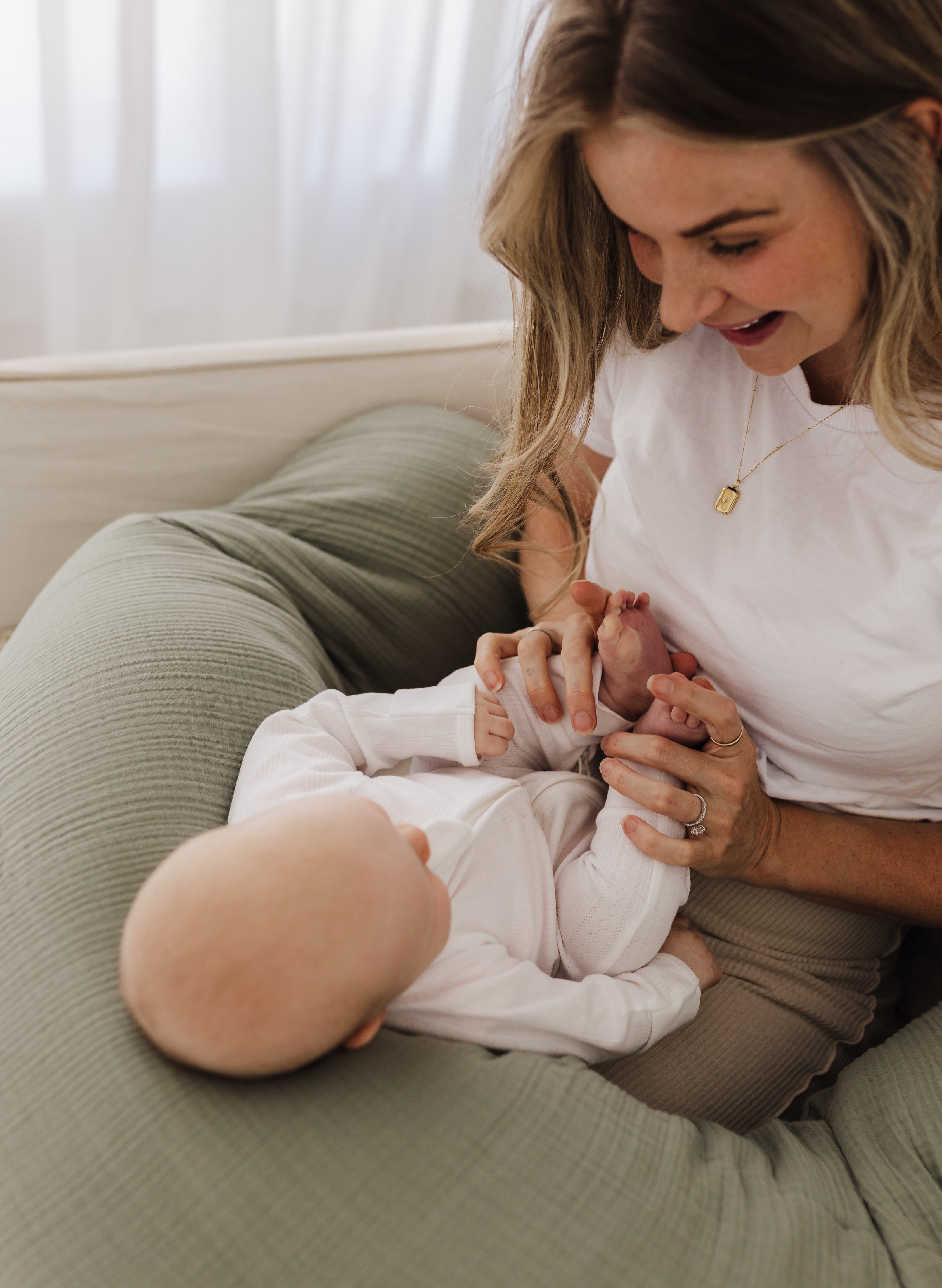 Theraline Muslin Maternity & Nursing Pillow