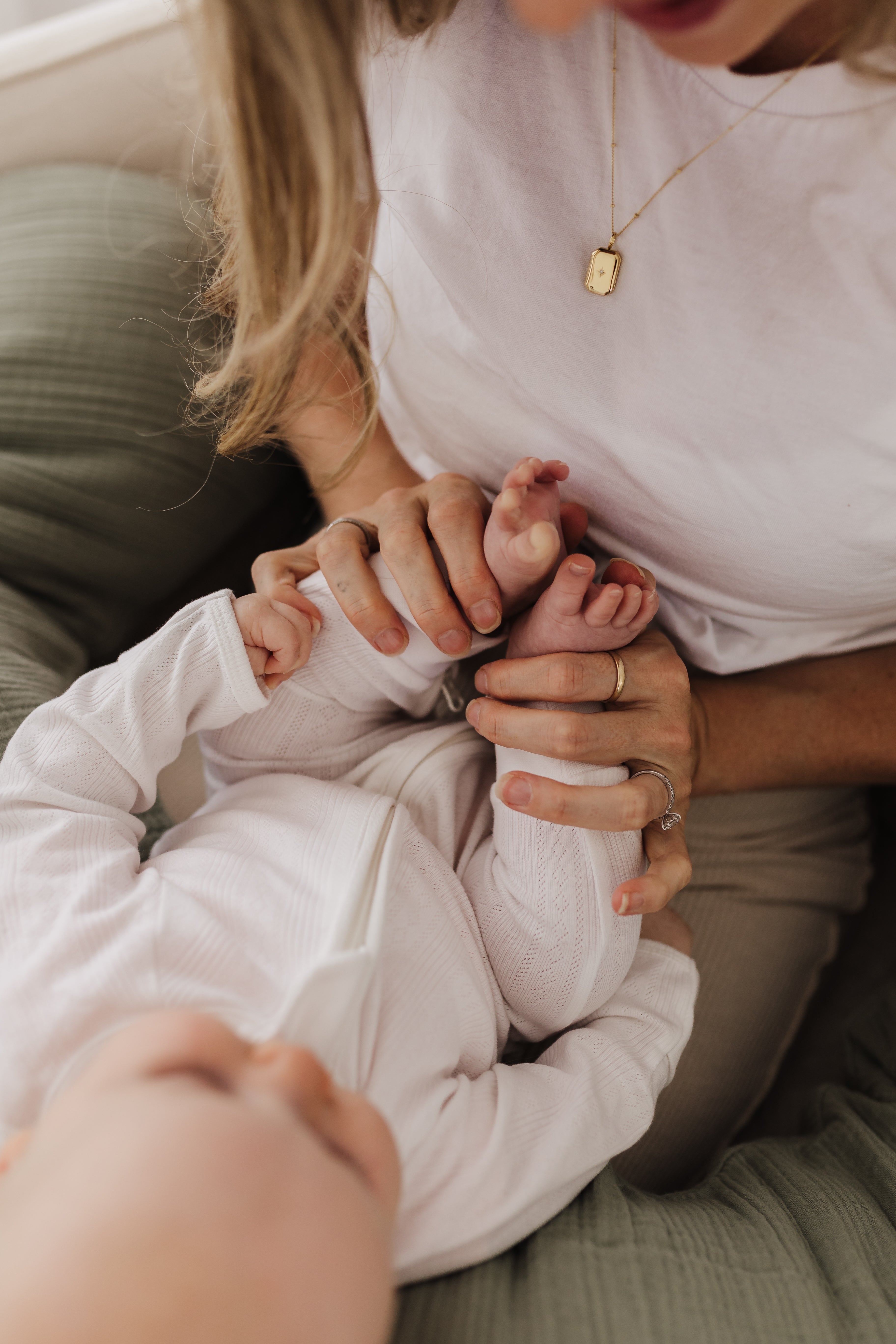 Theraline Muslin Maternity & Nursing Pillow