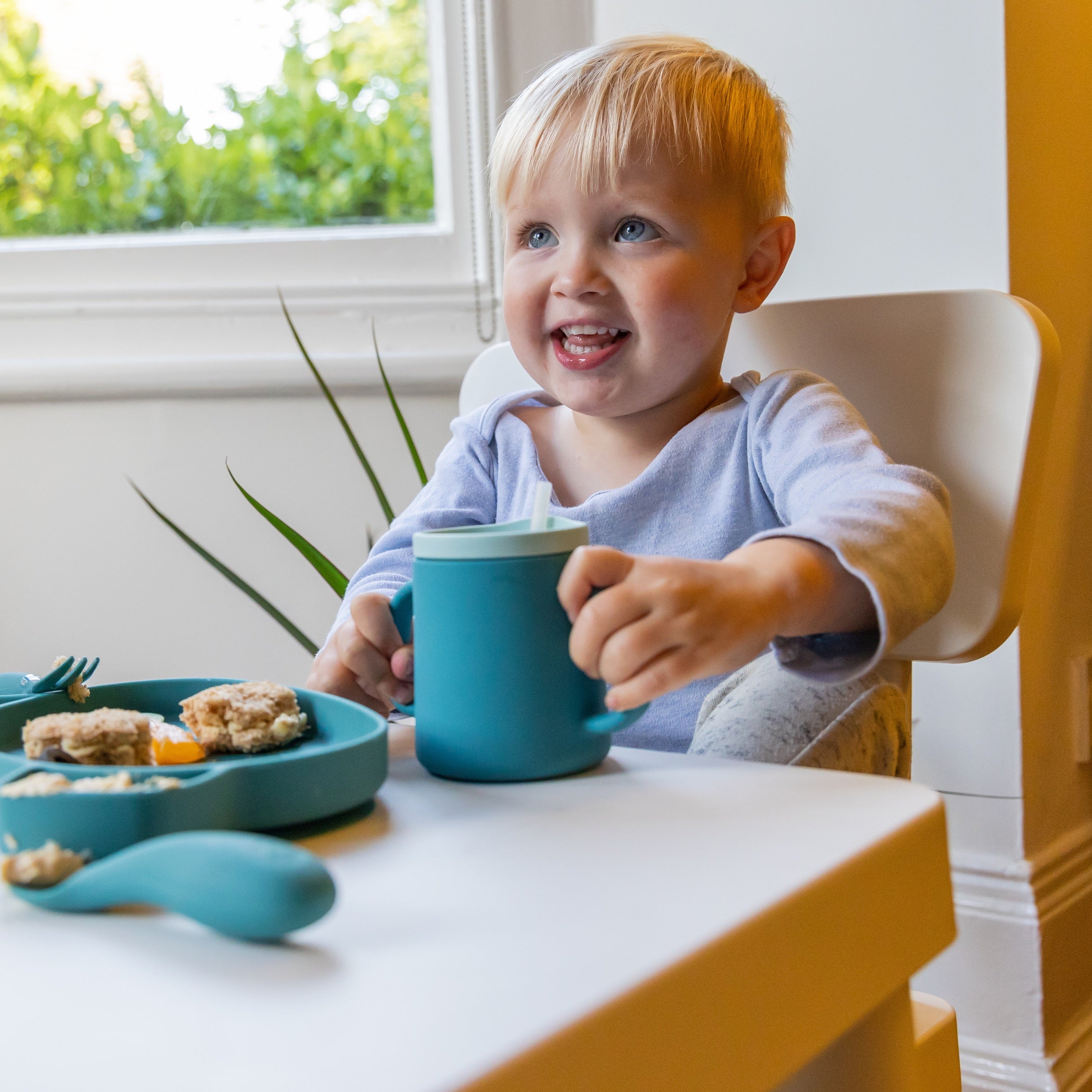 TumTum 3 Way Trainer Cup