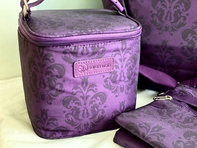 Sarah Wells Cold Gold Cooler Bag + Ice Pack (Damask)