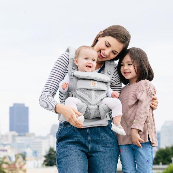 Ergobaby Omni 360 Cool Air Mesh Baby Carrier