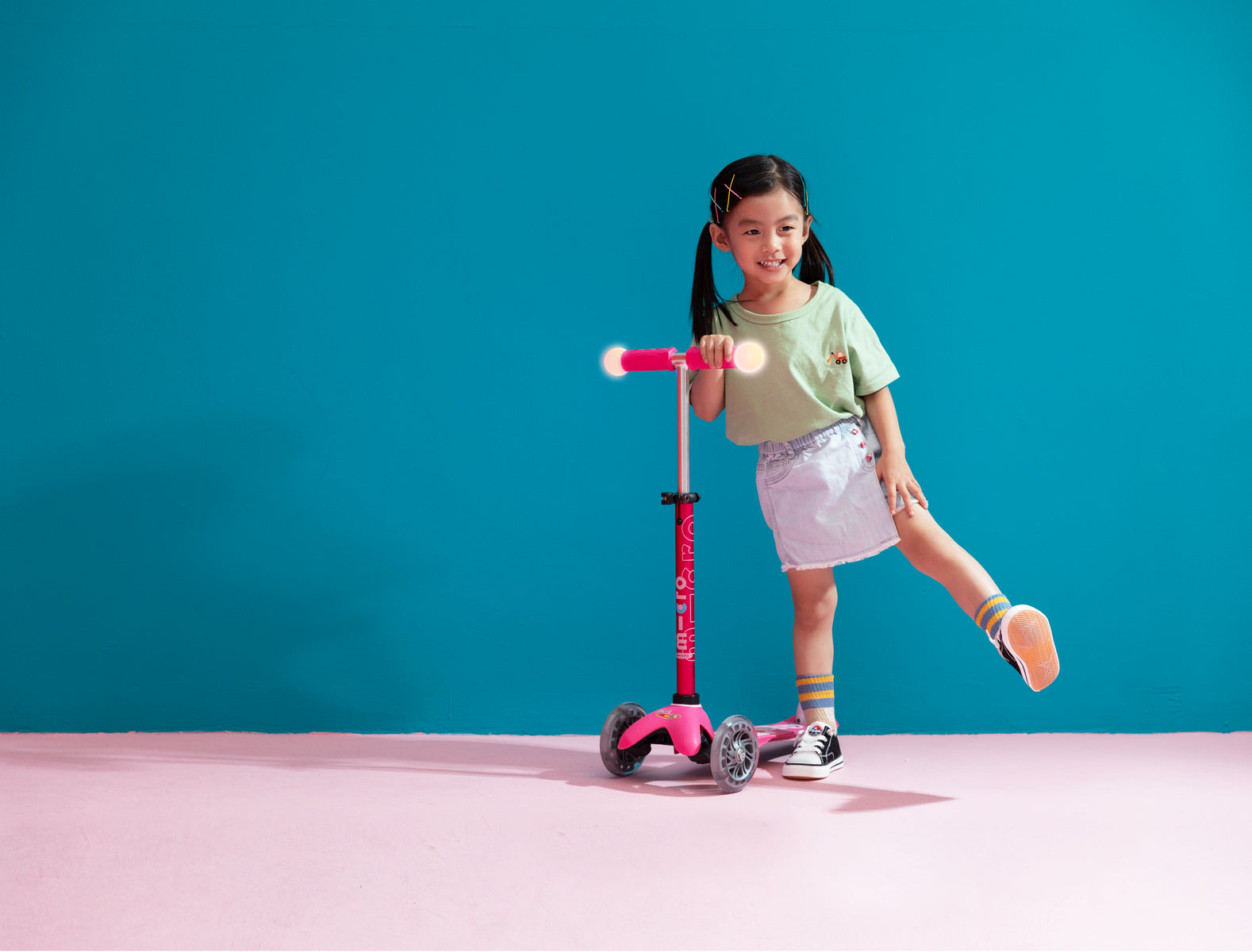 Micro Mini Deluxe Magic LED