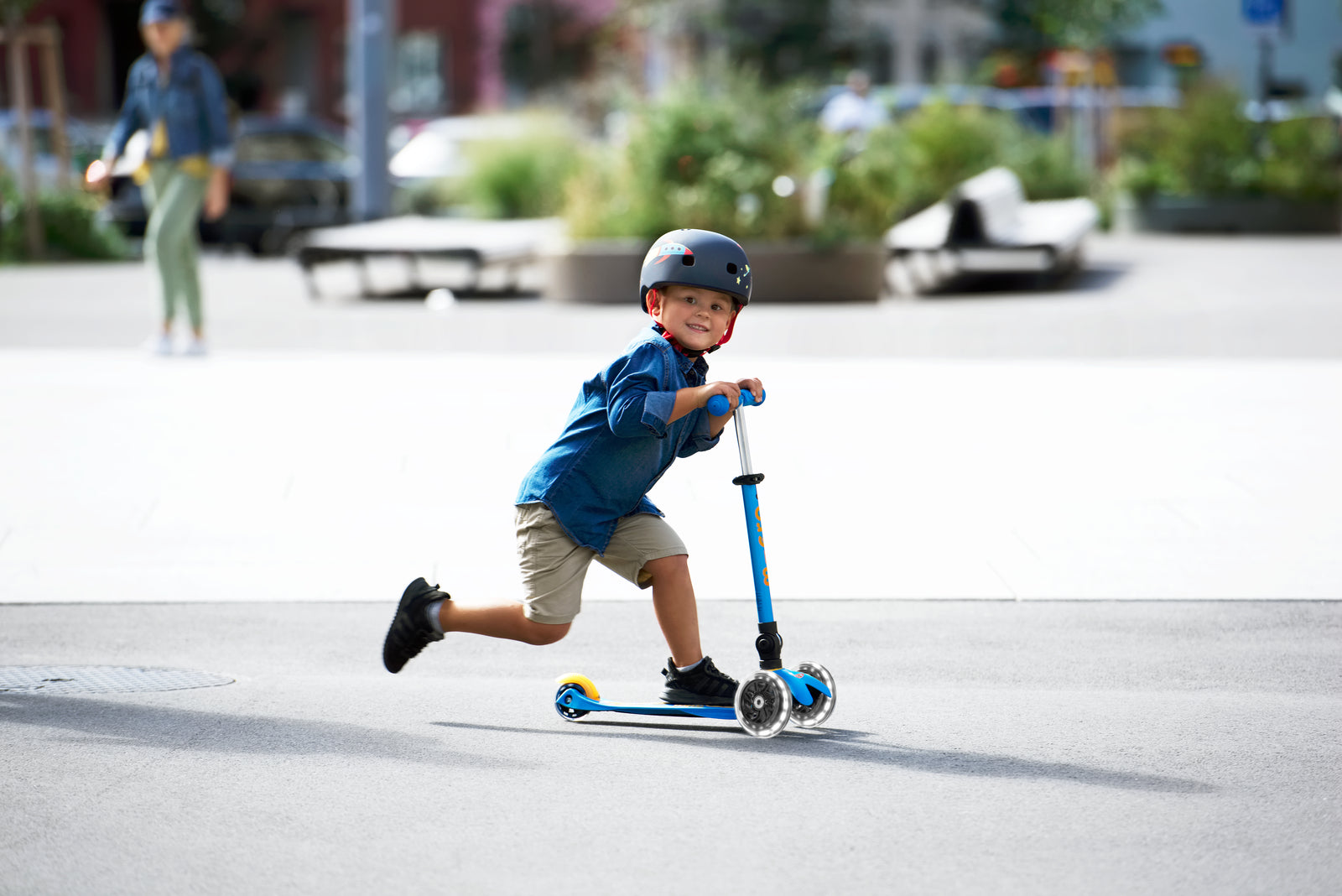 Micro Mini Deluxe Foldable LED